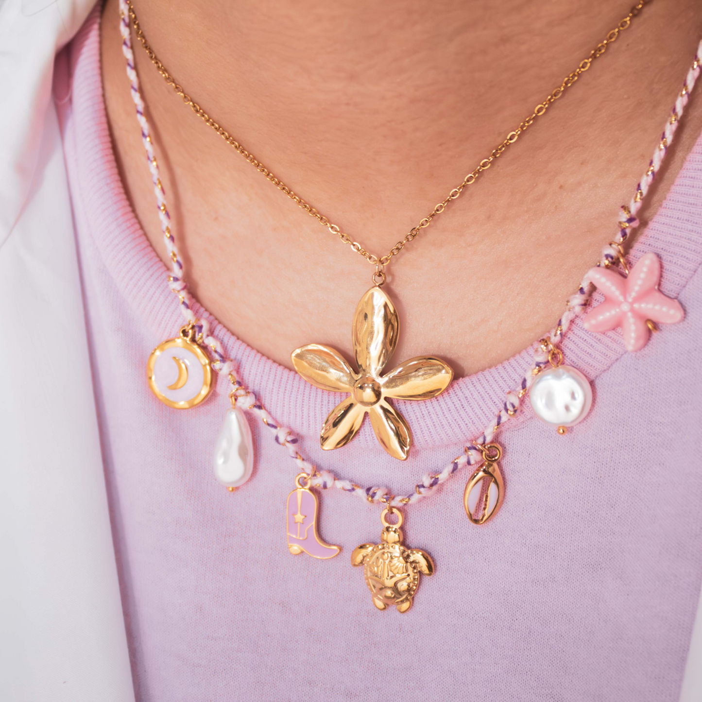 Collar rosa charms marinos