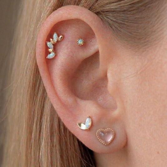 Piercing Acero Quirúrgico Dorado Pétalos Tornasol