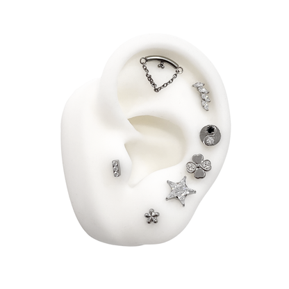 Piercing Titanio Plateado Cuatro Hojitas